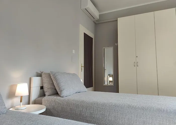 Bed And Breakfast Cattinara